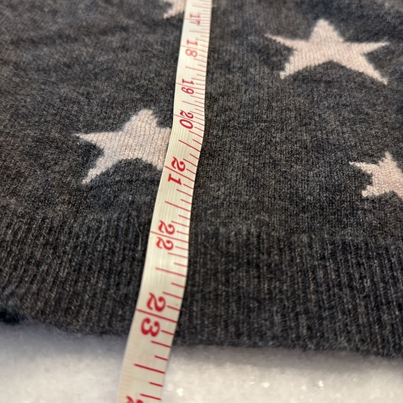Philosophy 100% Cashmere Star Sweater Size Extra large - Picture 5 of 5